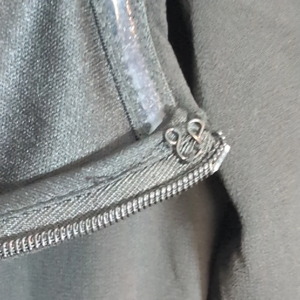 Lulu's Black Feel The Romance Off-Shoulder Maxi Dress Long Sleeve NWT Medium - Picture 10 of 10